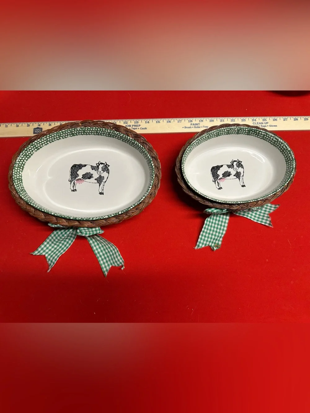 VINTAGE COW CASSEROLE BAKING DISH IN WICKER BASKETS  9